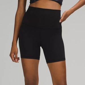 BLACK LULULEMON ALIGN™ SUPER-HIGH-RISE SHORT 6”